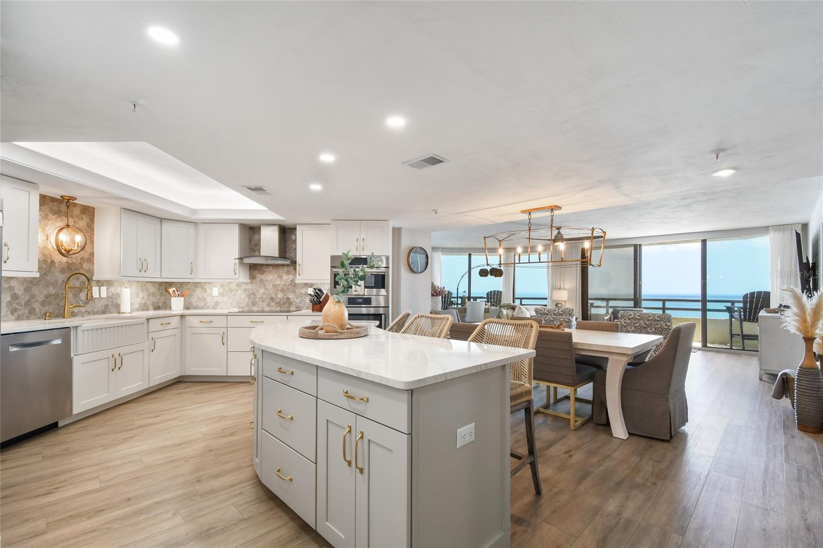 3855 S Atlantic Ave #1403