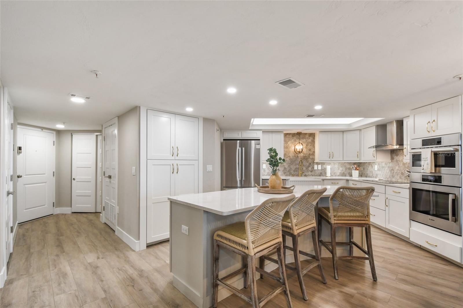 3855 S Atlantic Ave #1403