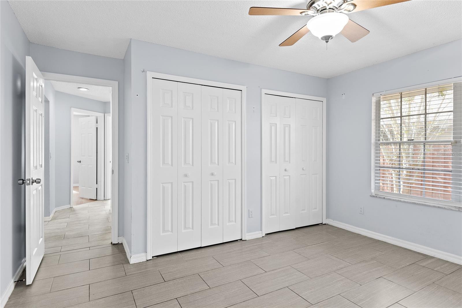 7644 Pointview Cir
