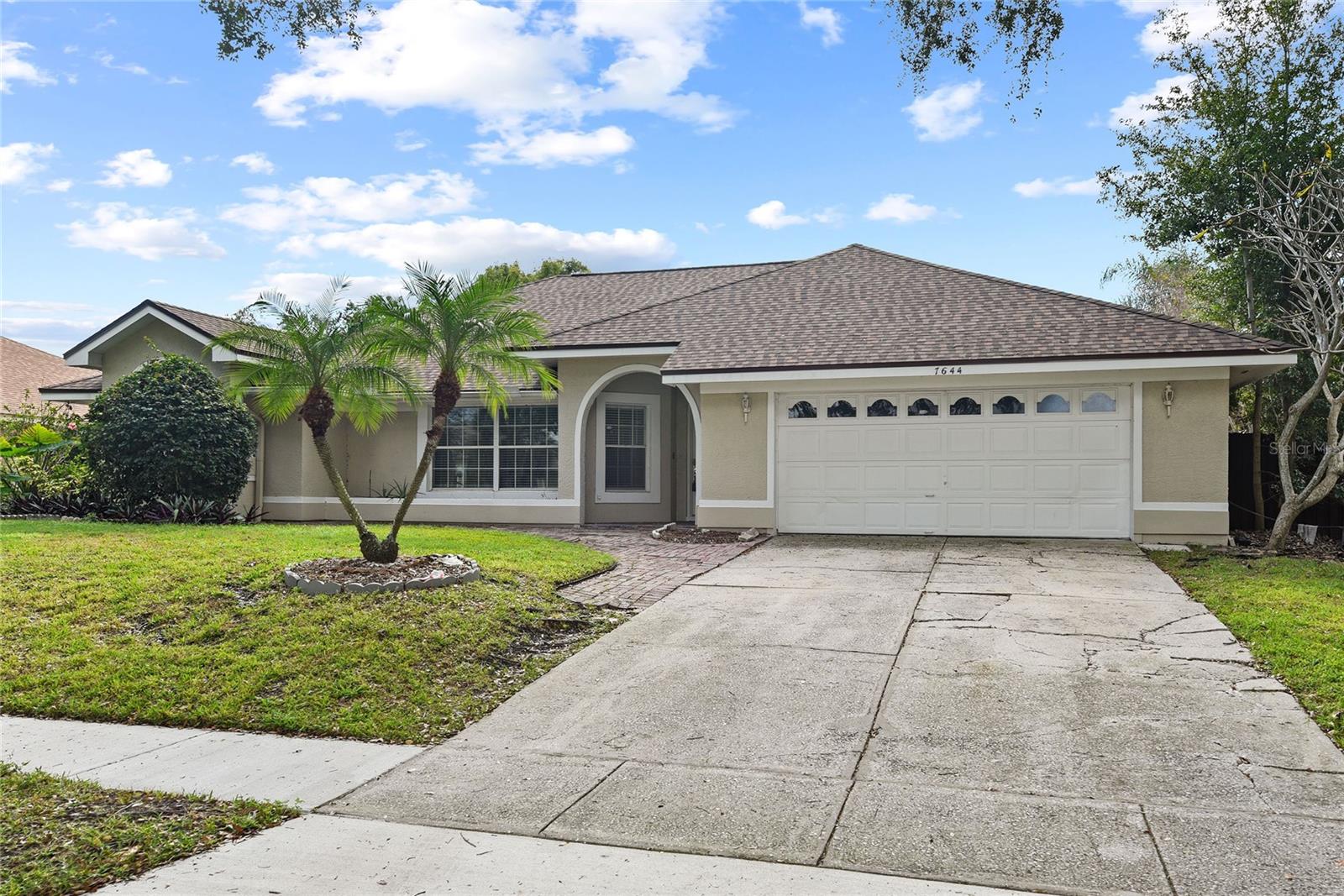7644 Pointview Cir