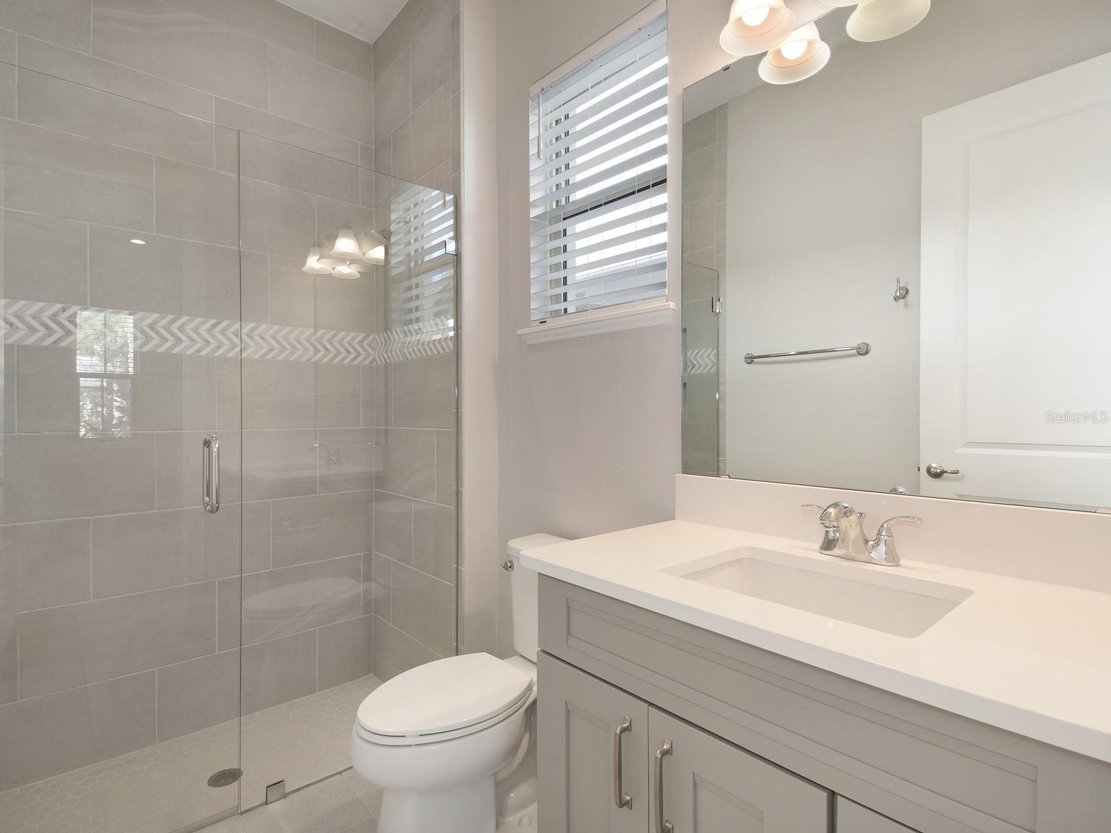 10158 Royal Island Ct