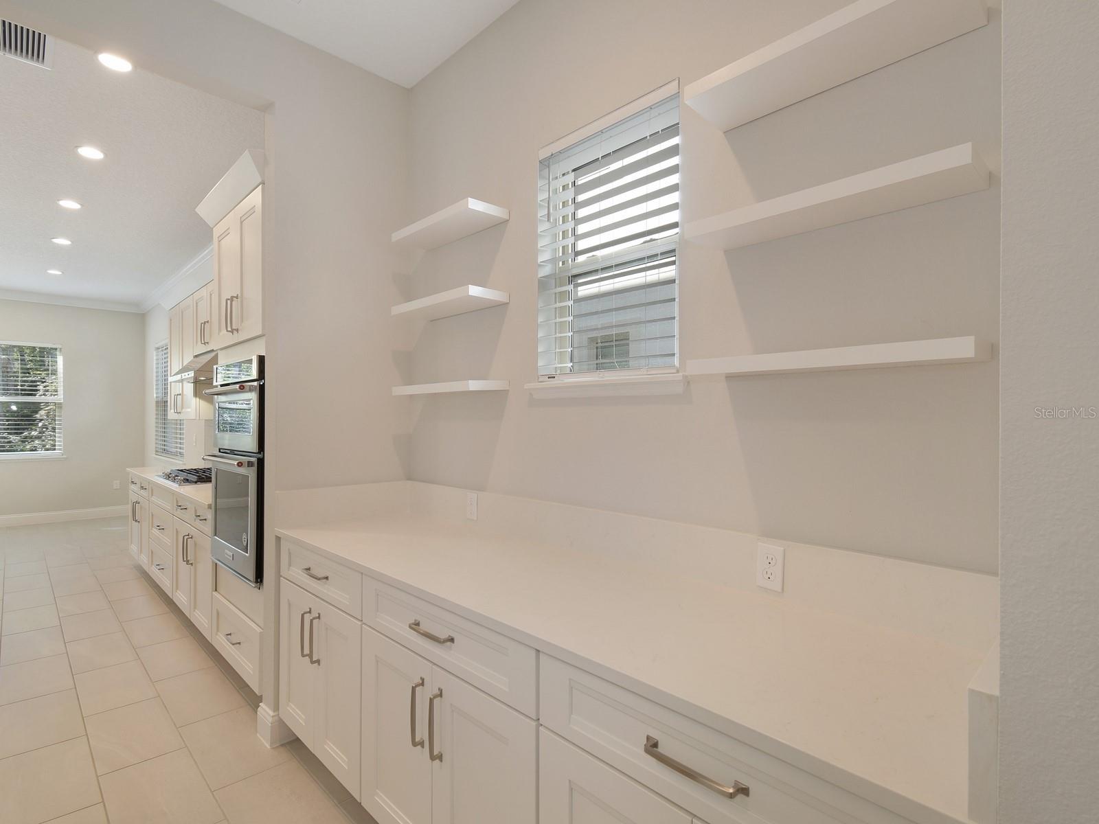 10158 Royal Island Ct