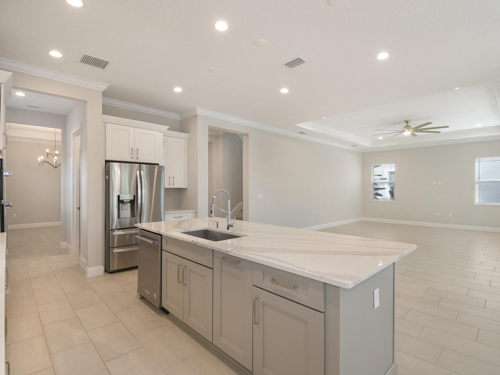 10158 Royal Island Ct