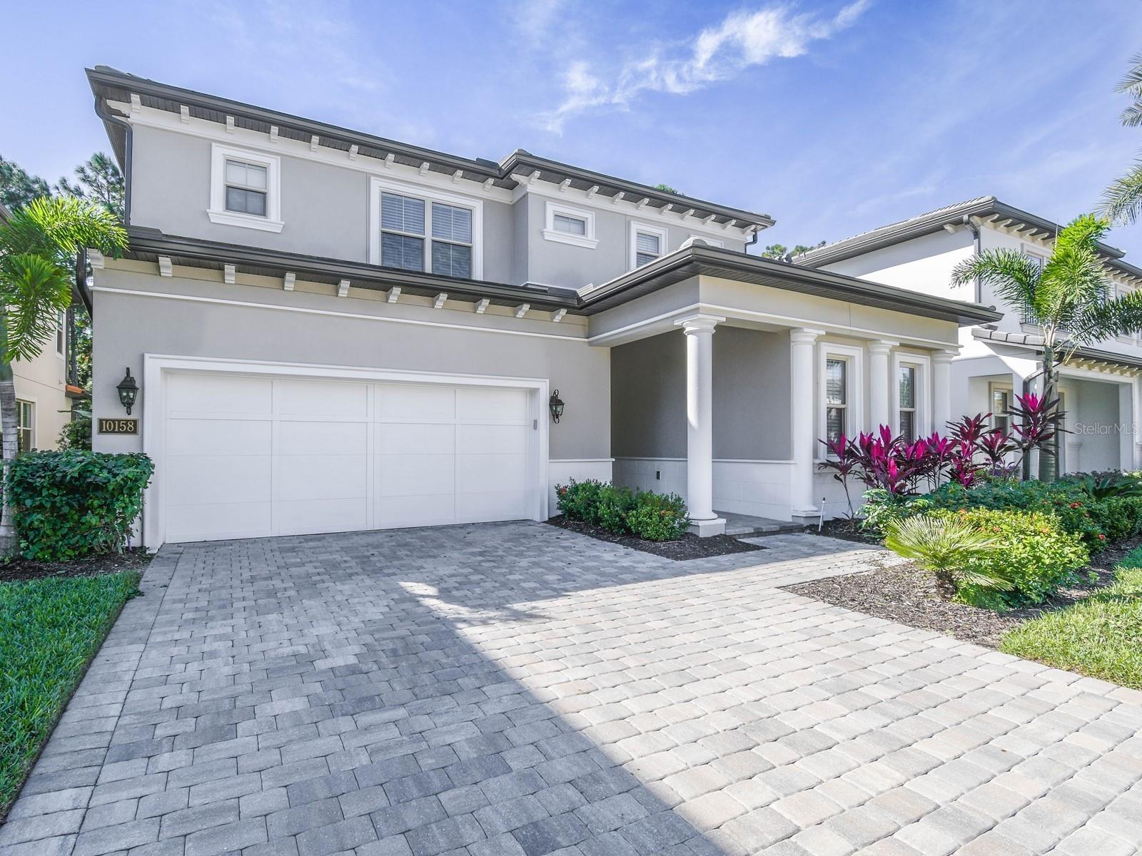 10158 Royal Island Ct