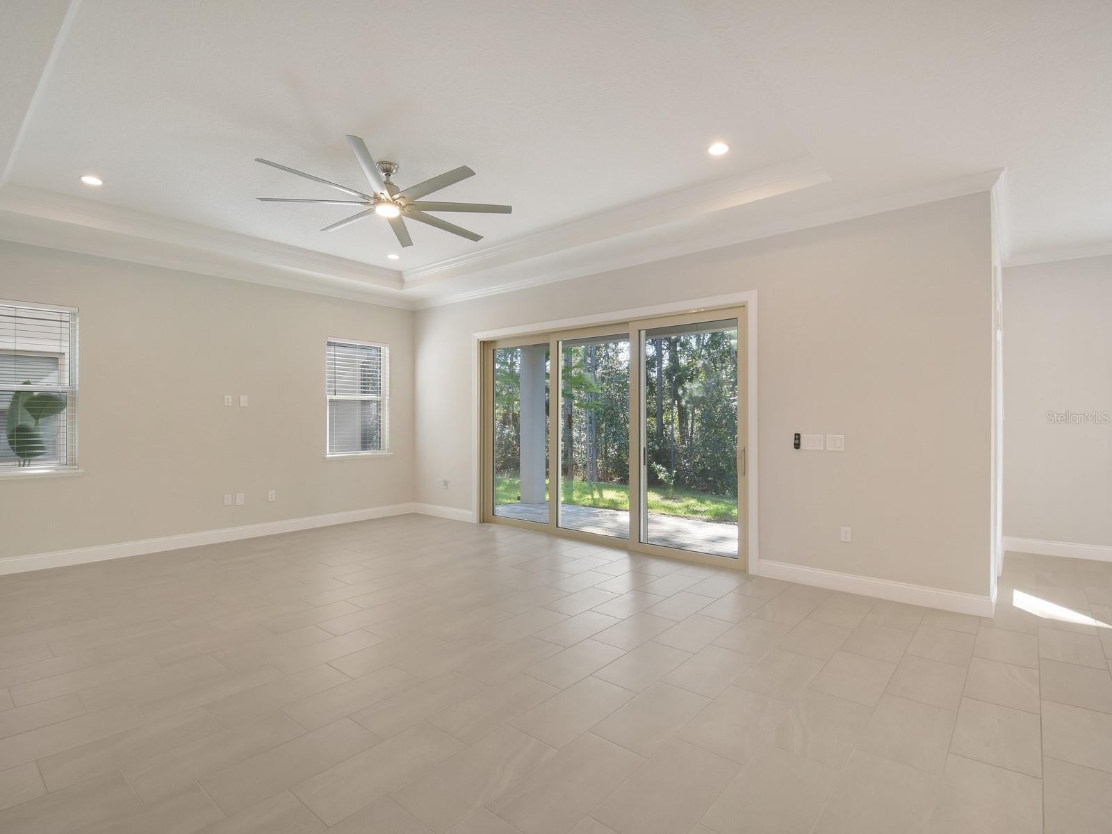 10158 Royal Island Ct