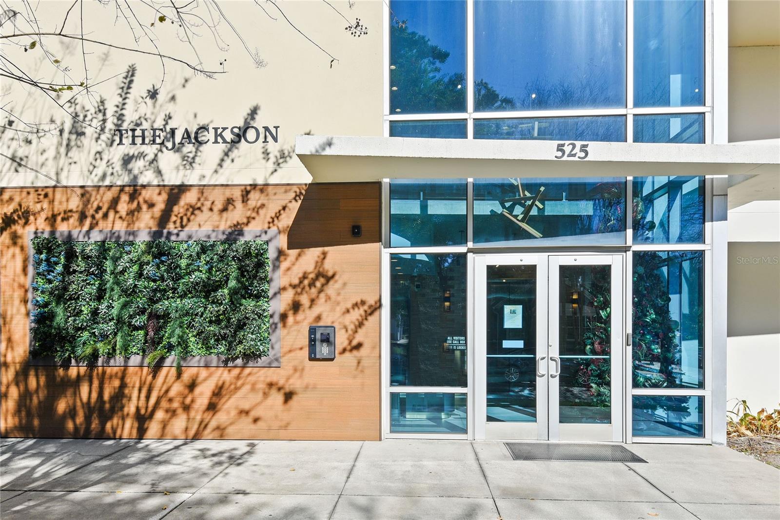 525 E Jackson St #506