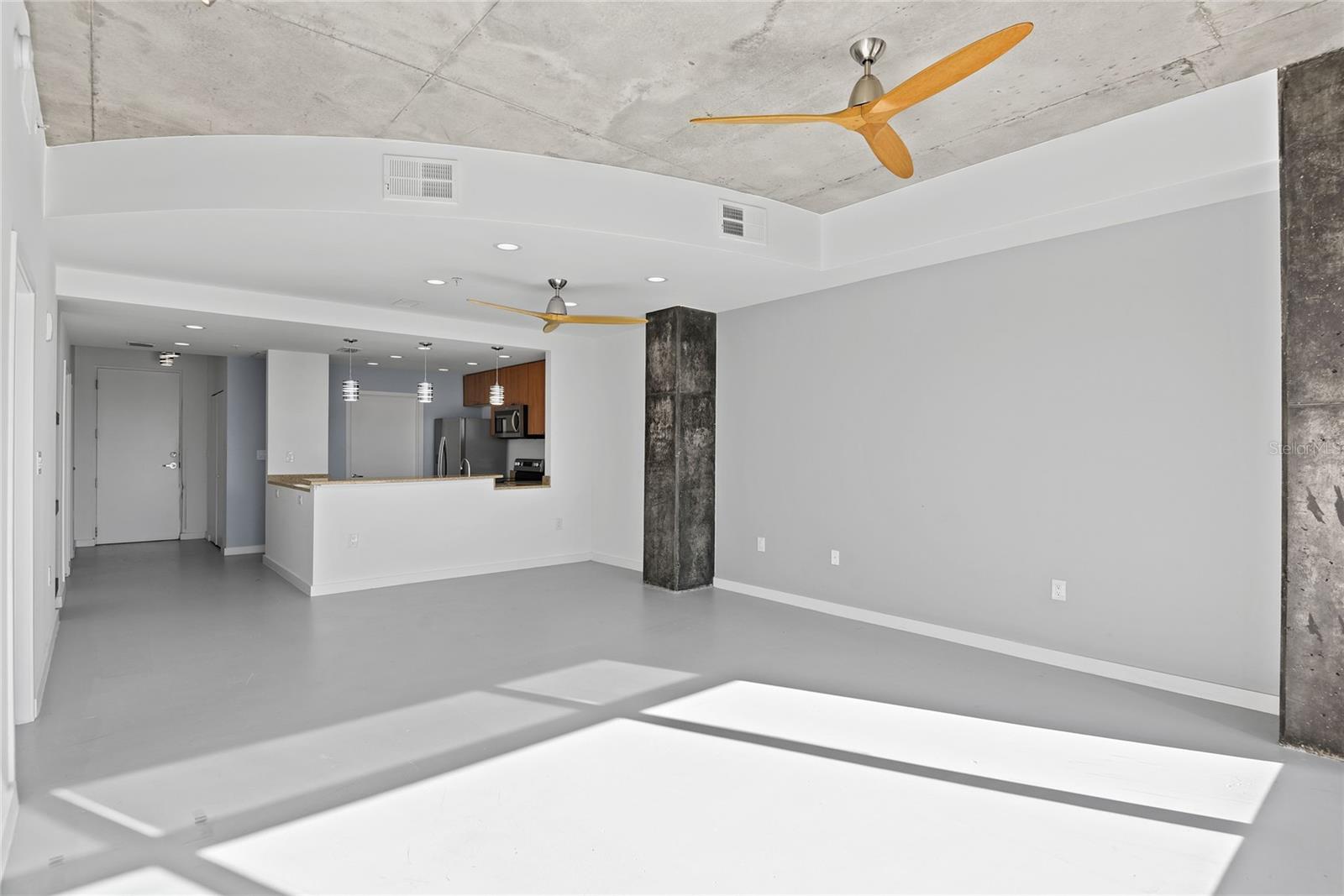 525 E Jackson St #506