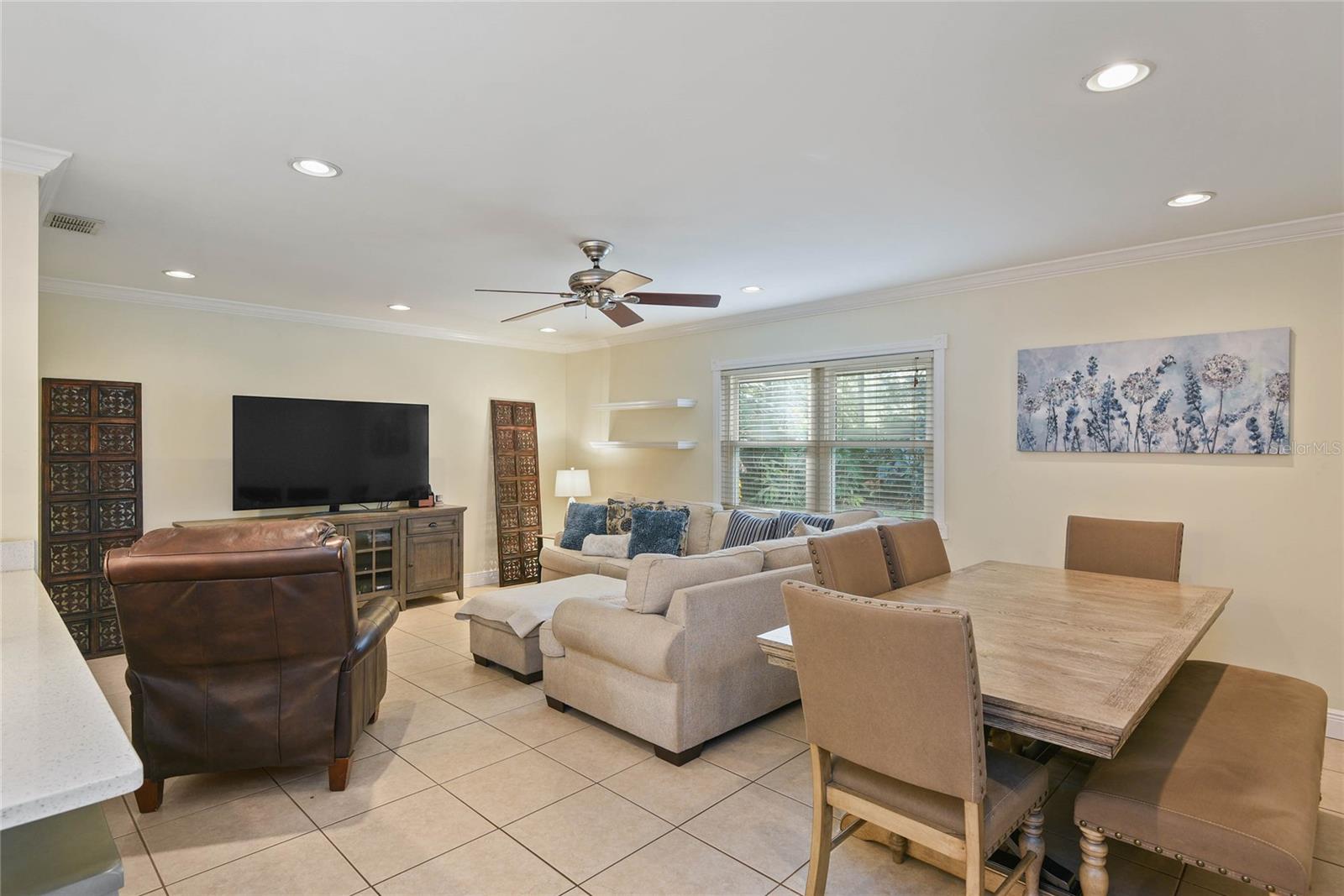 2910 Lake Arnold Pl