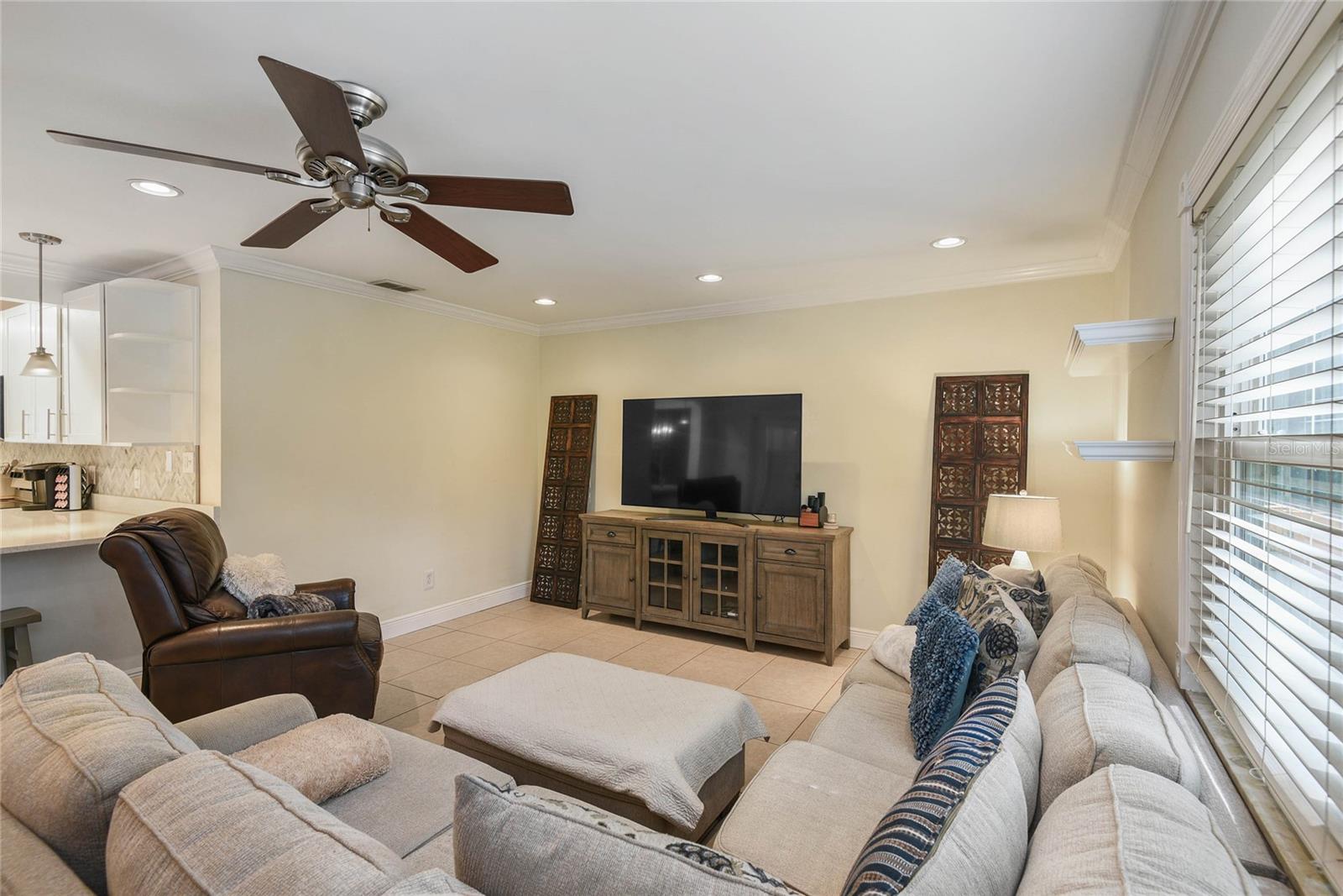 2910 Lake Arnold Pl