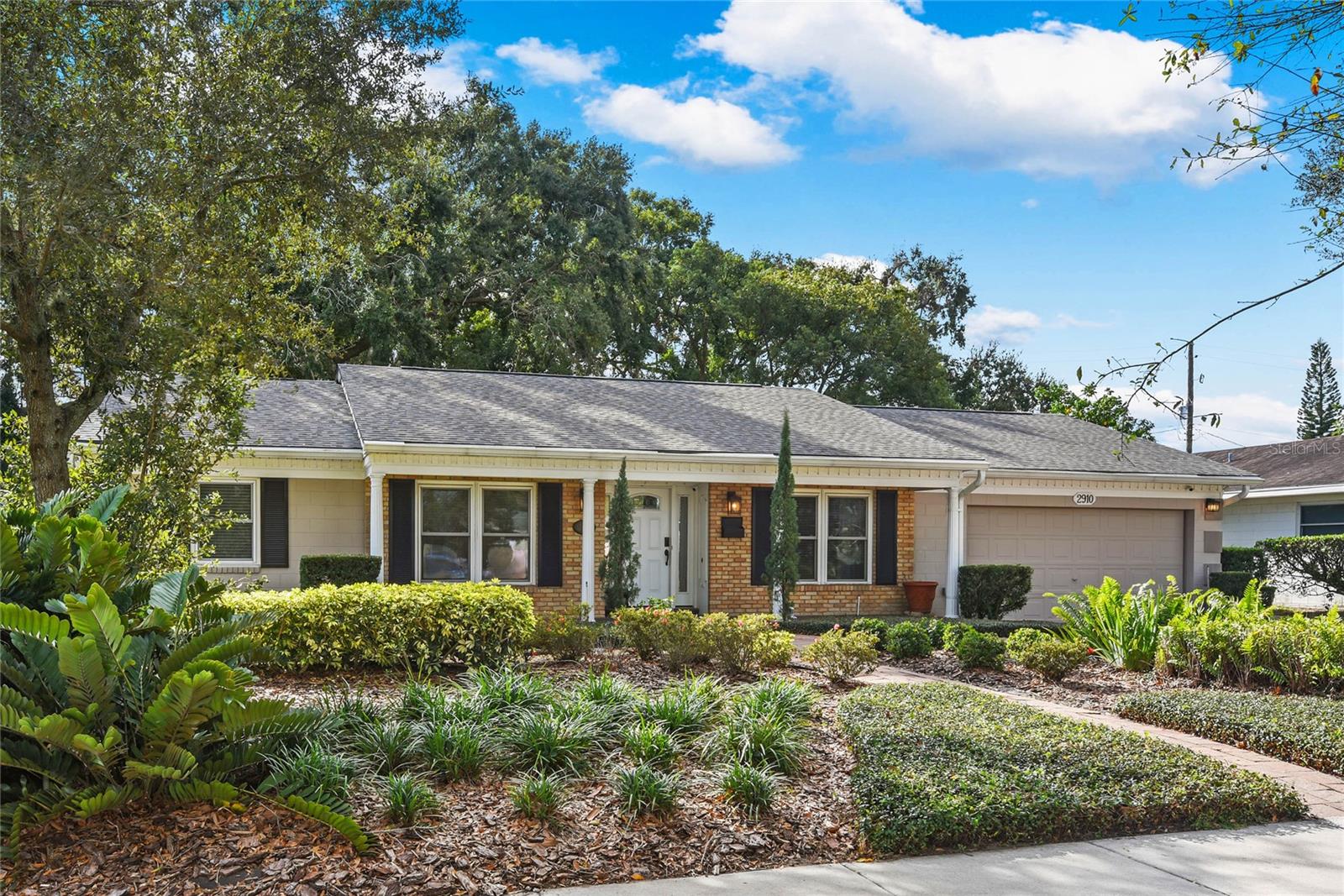 2910 Lake Arnold Pl