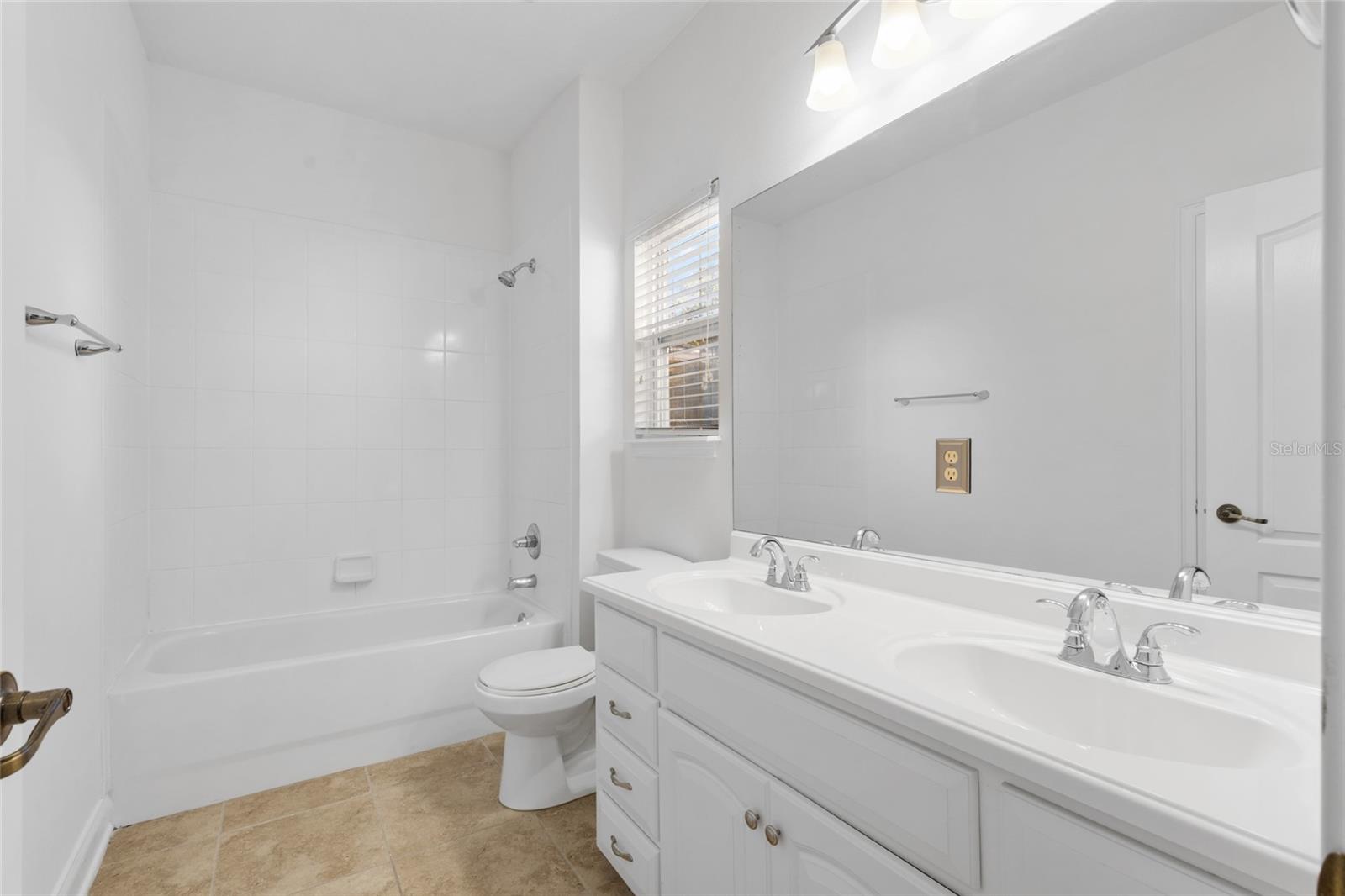 7212 Halton Ct