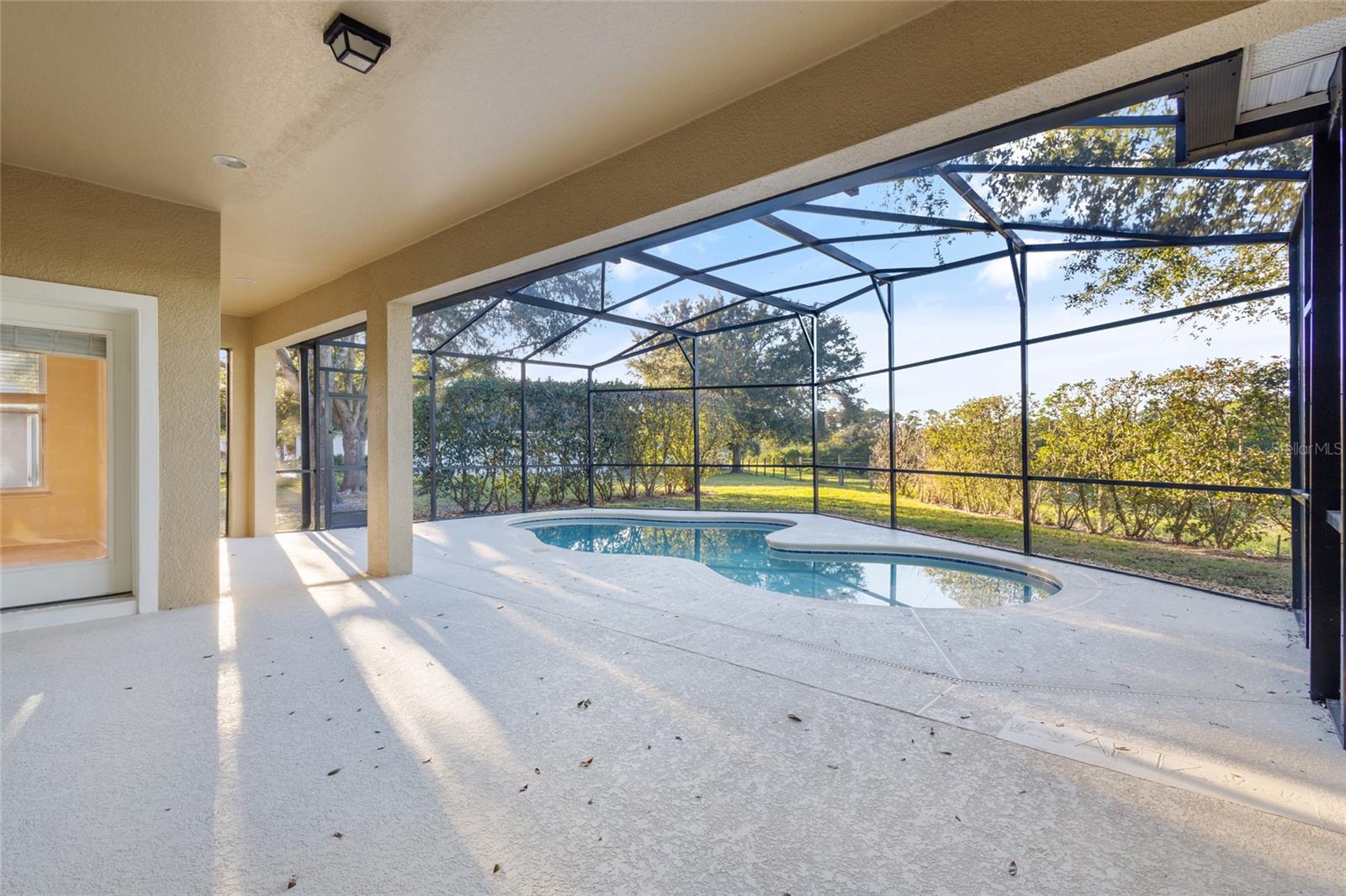 7212 Halton Ct