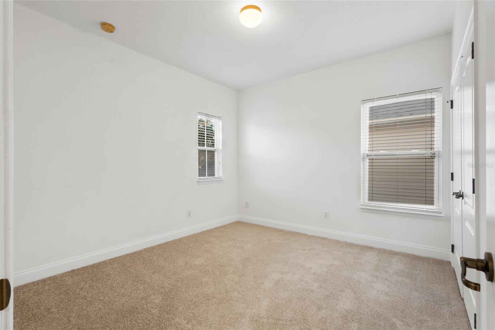 7212 Halton Ct