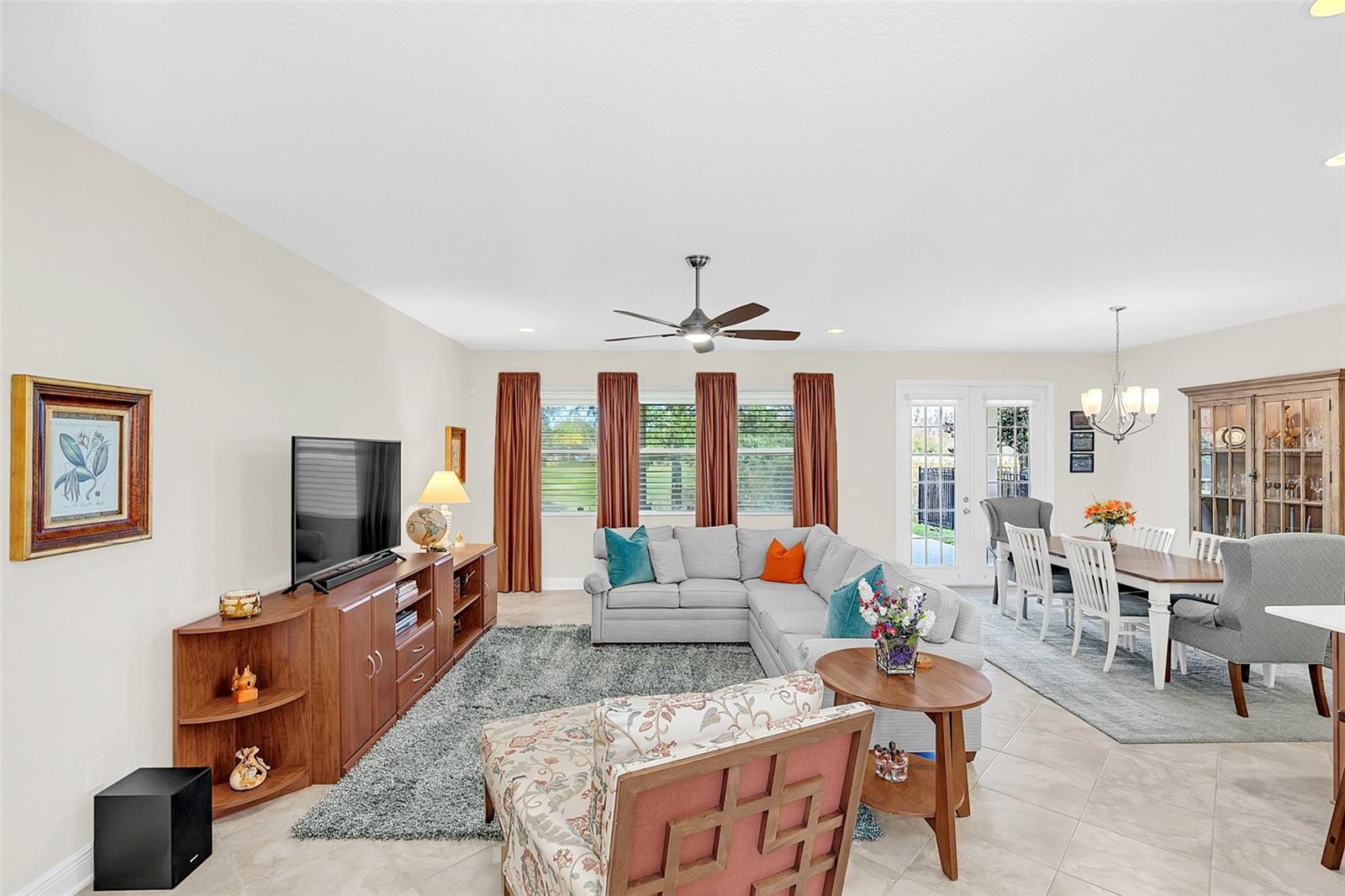 8097 Pleasant Pine Cir