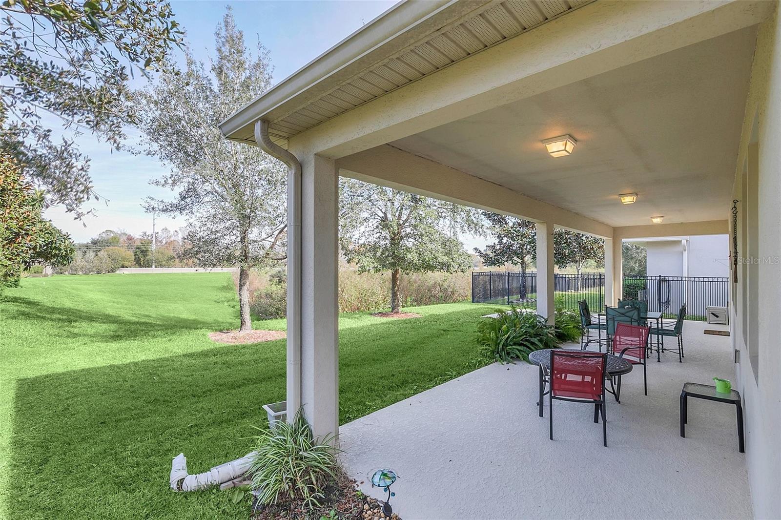 8097 Pleasant Pine Cir