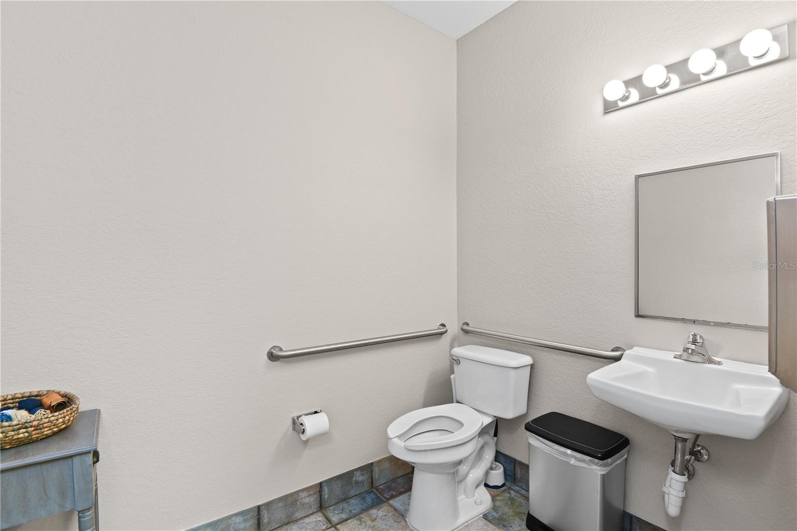 2020 Winter Springs Blvd #2060