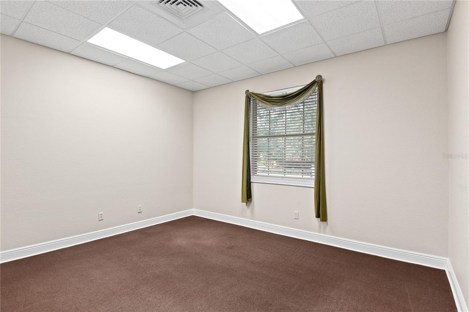 2020 Winter Springs Blvd #2060