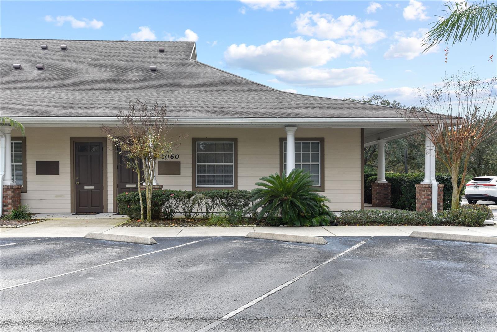 2020 Winter Springs Blvd #2060