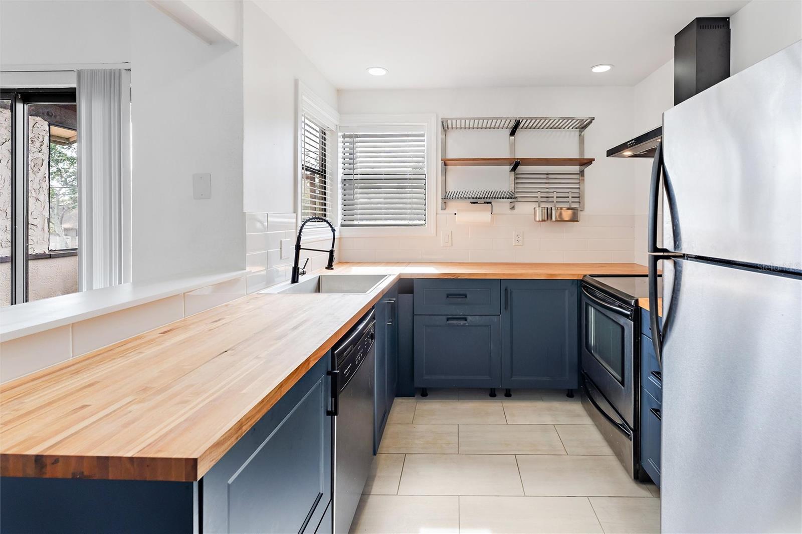 3032 Antique Oaks Cir #148