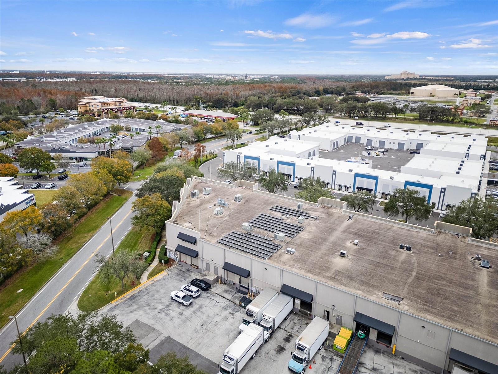 7802 Kingspointe Pkwy #202