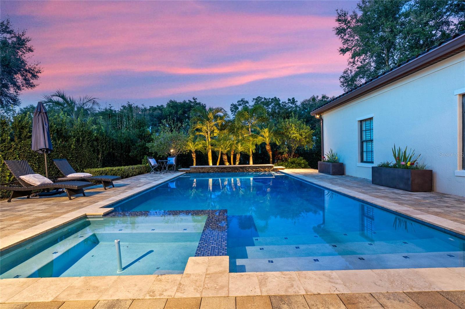 1729 Elizabeths Walk