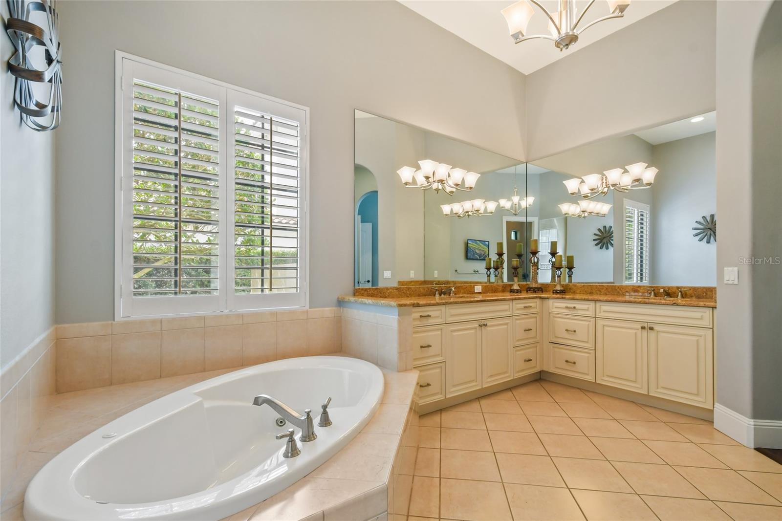 1729 Elizabeths Walk