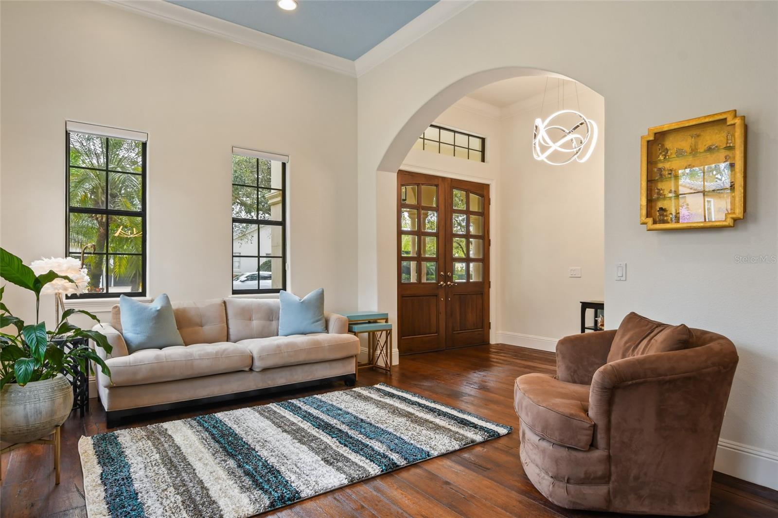 1729 Elizabeths Walk