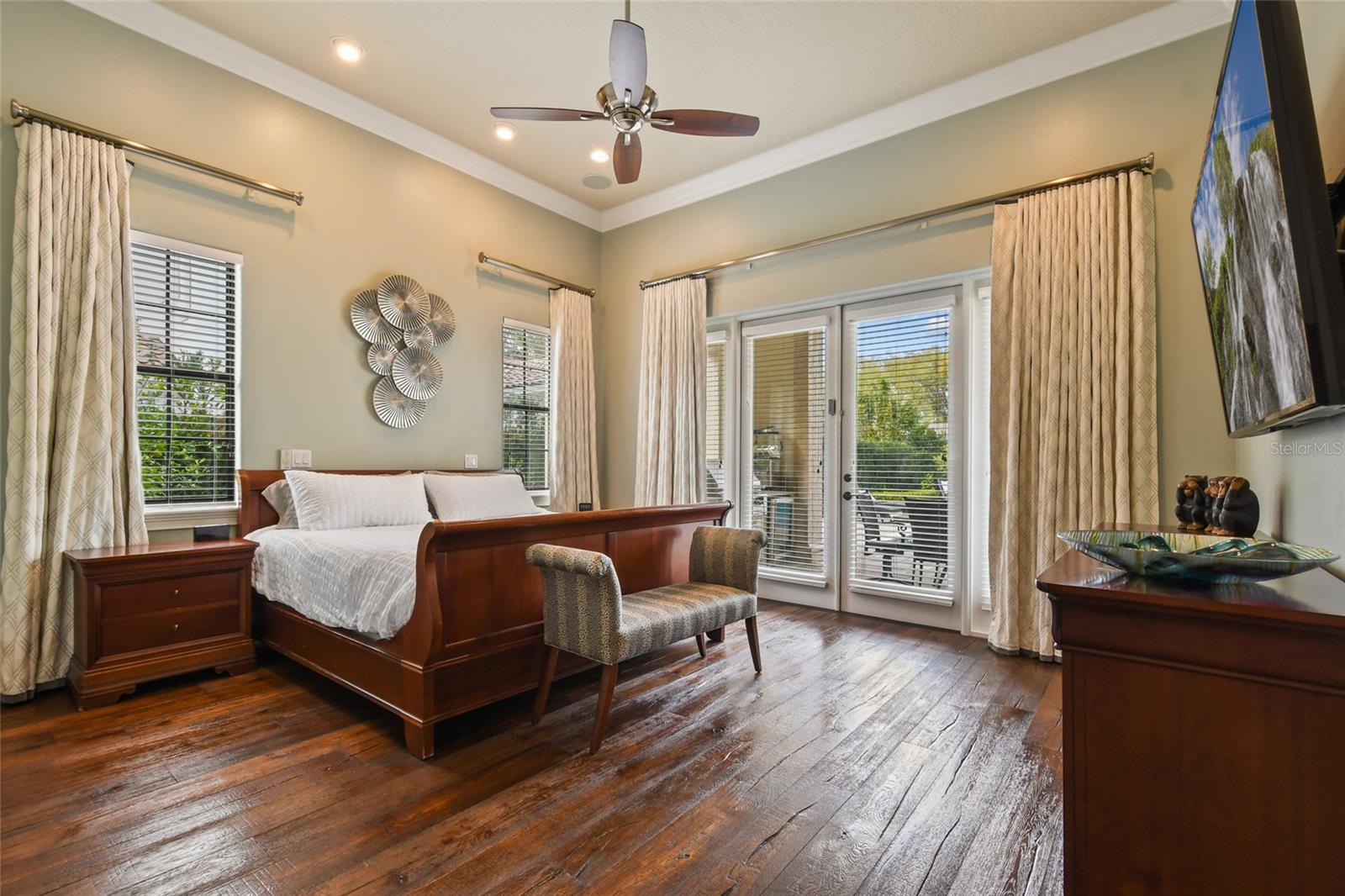 1729 Elizabeths Walk