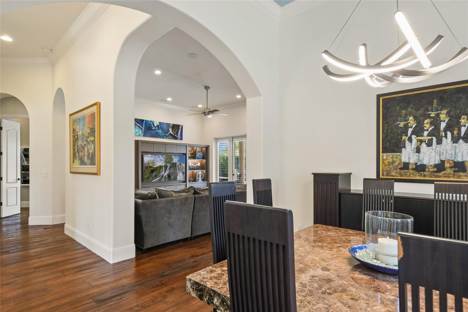 1729 Elizabeths Walk