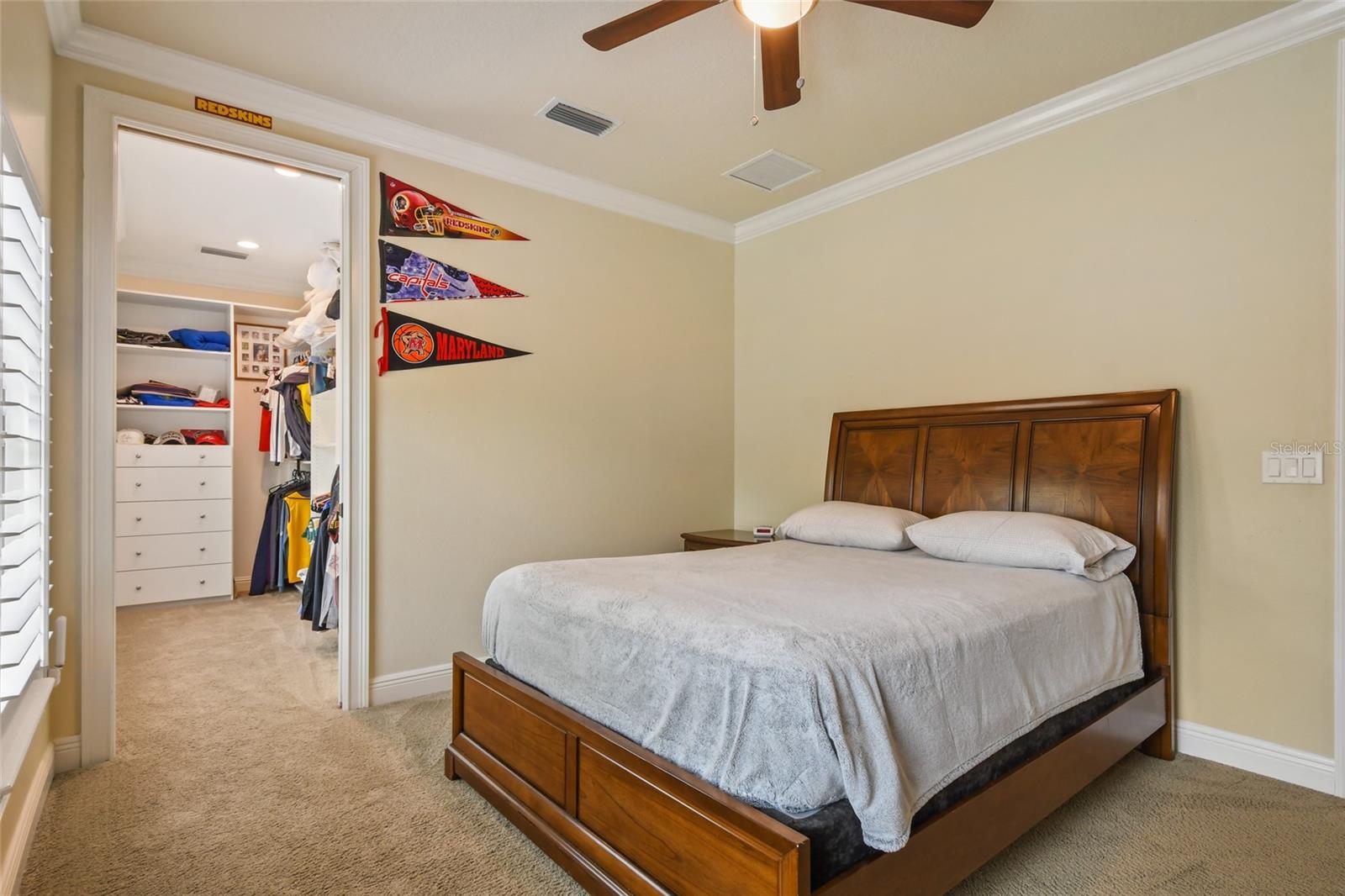 1729 Elizabeths Walk