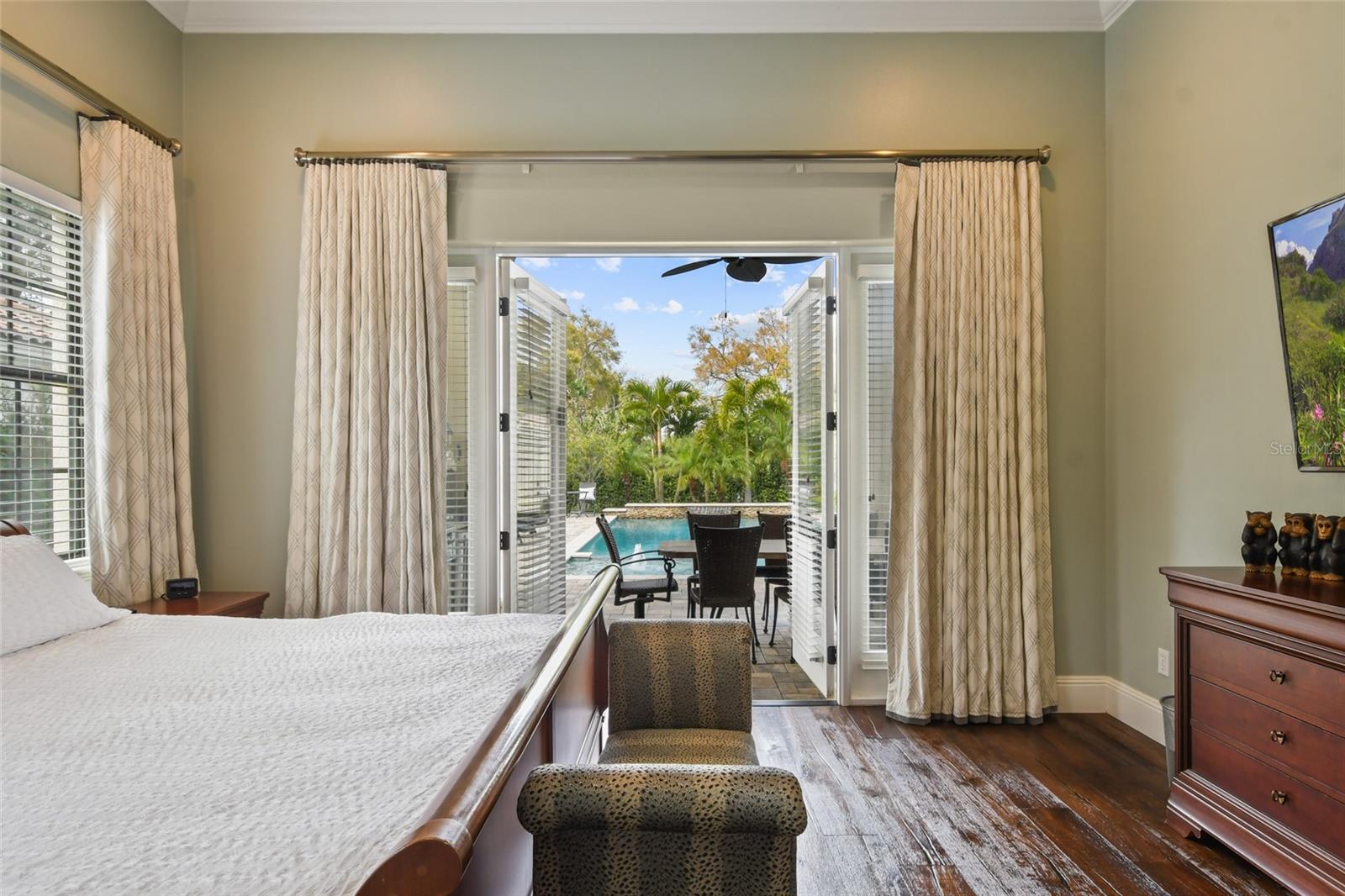 1729 Elizabeths Walk