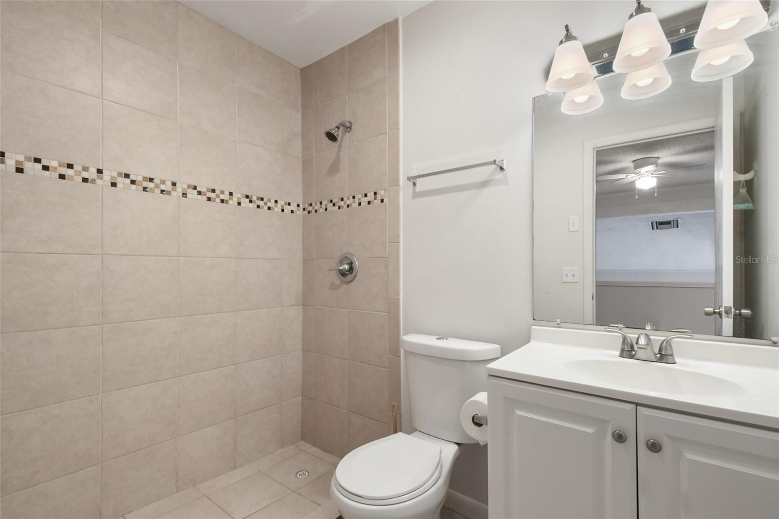 6049 Windhover Dr #B04