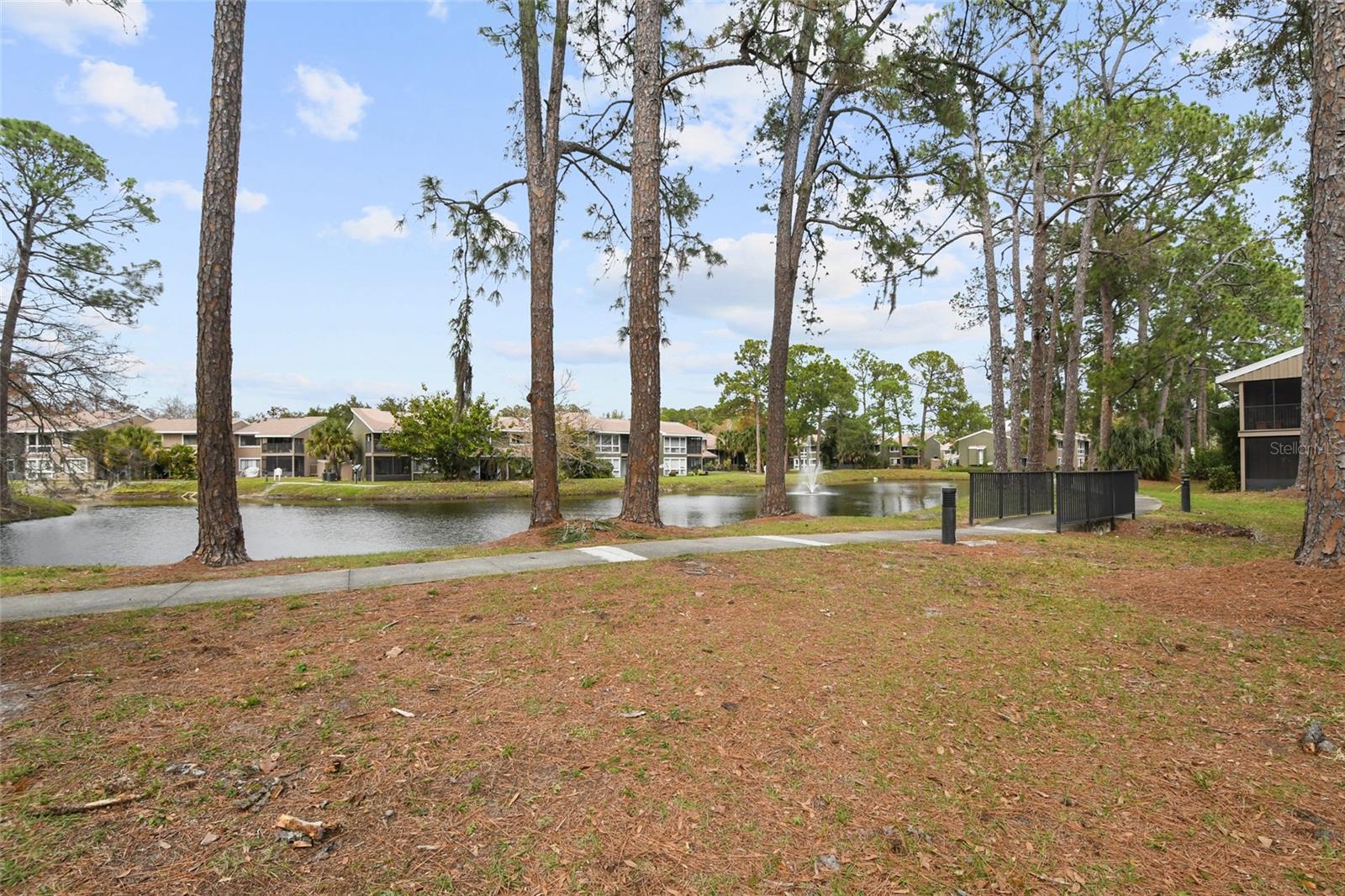 6049 Windhover Dr #B04