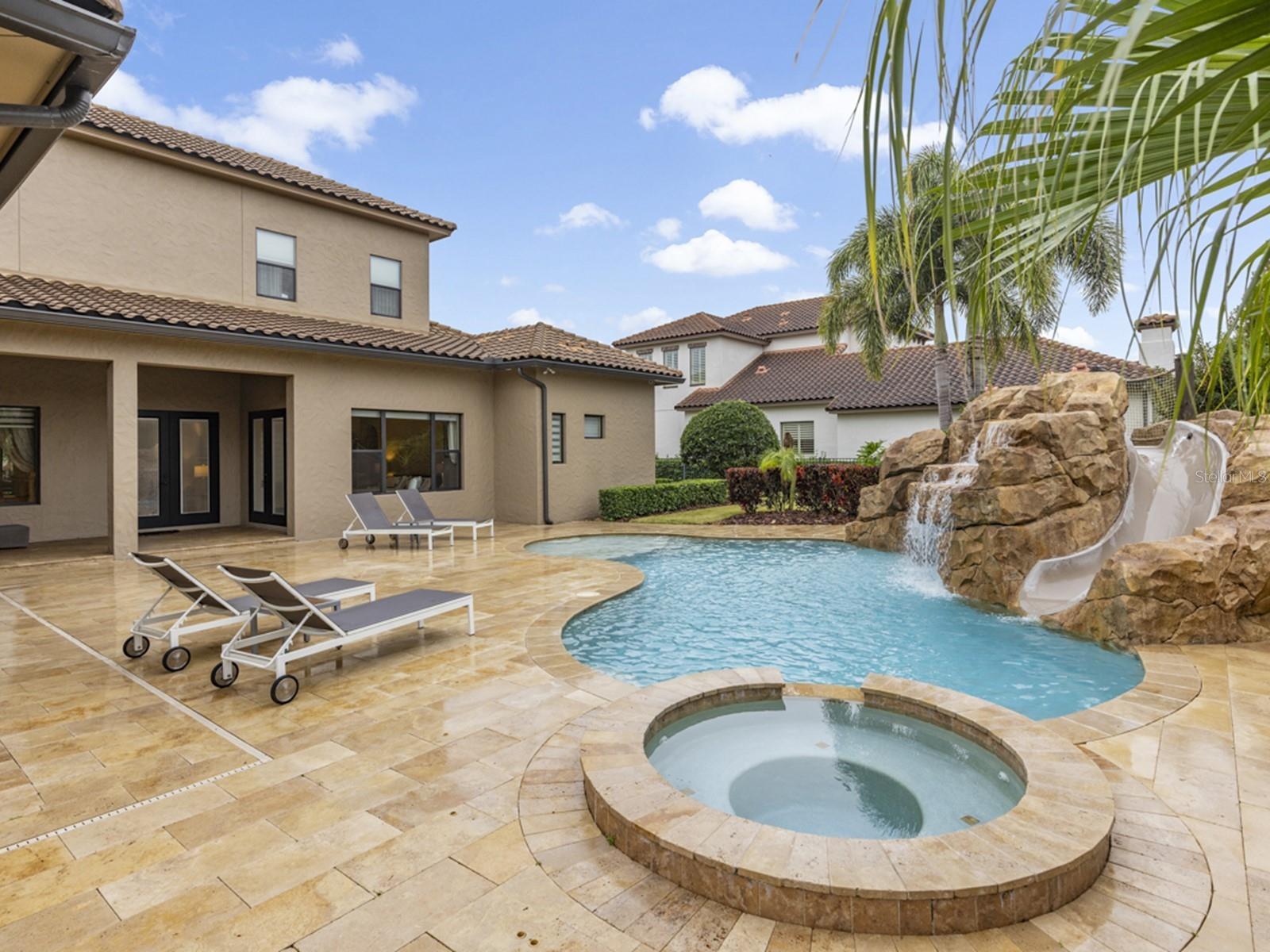 11412 Waterstone Loop Dr