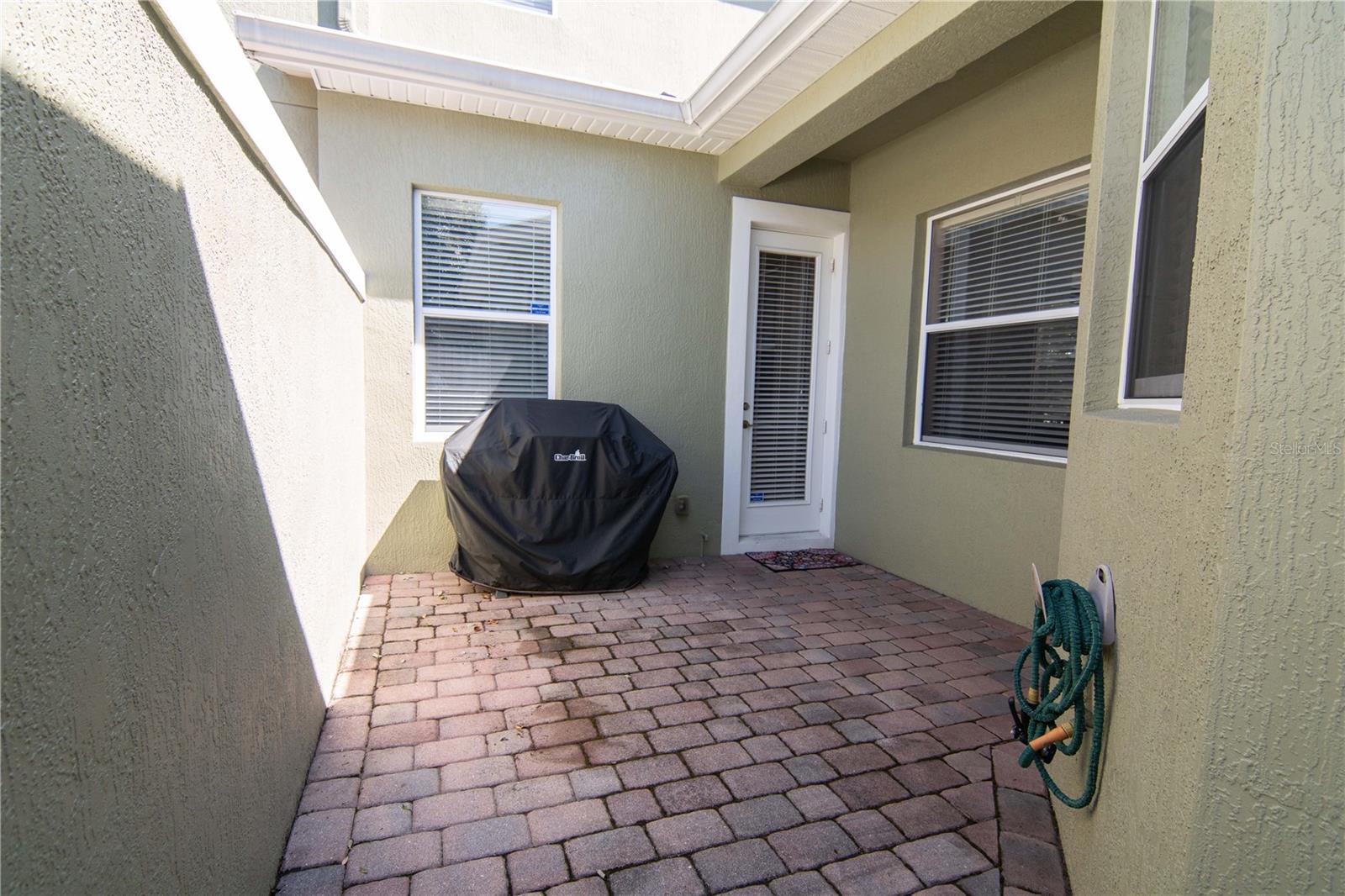 6536 Helmsley Cir