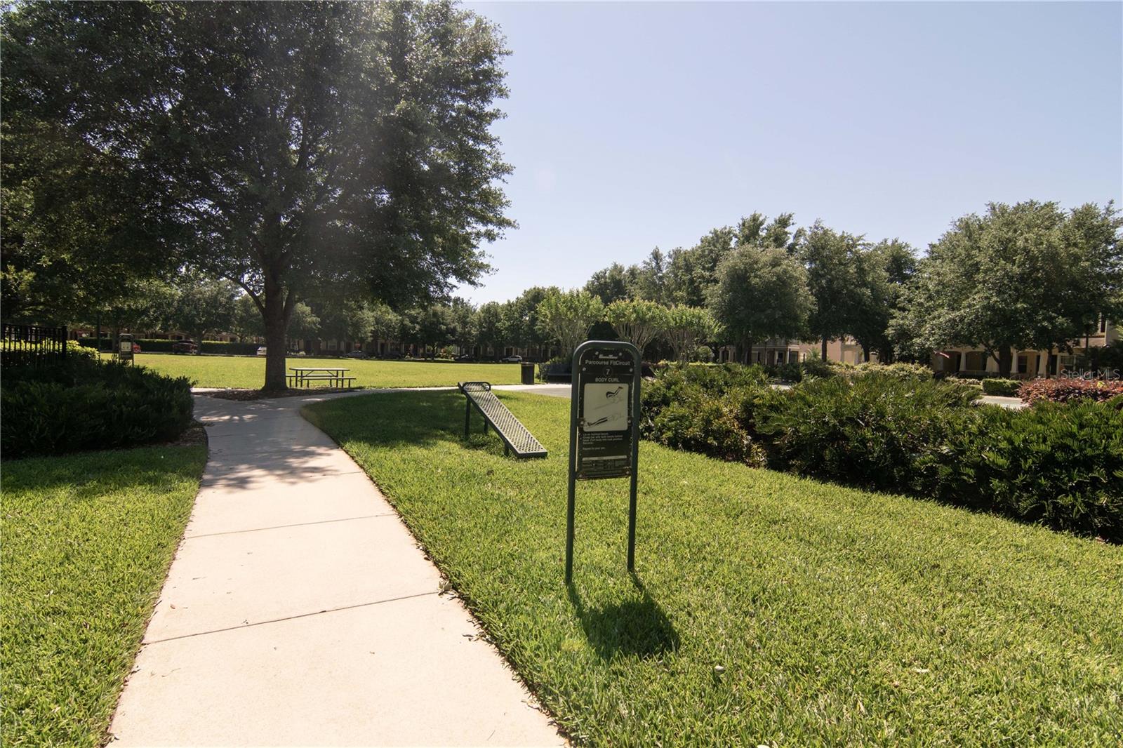 6536 Helmsley Cir