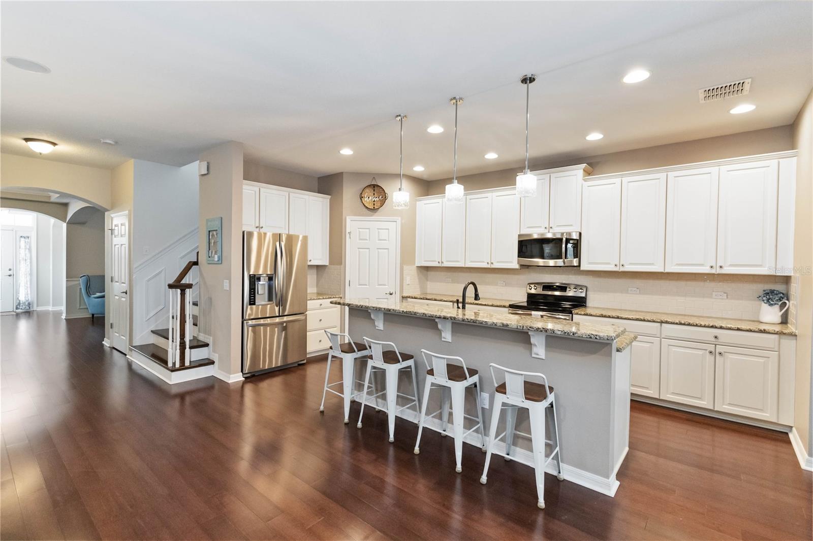 6025 Roseate Spoonbill Dr