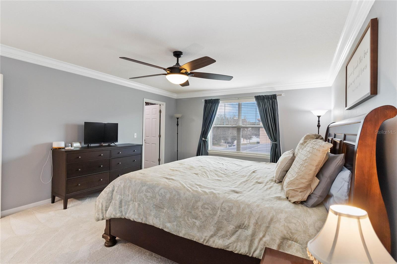 6025 Roseate Spoonbill Dr