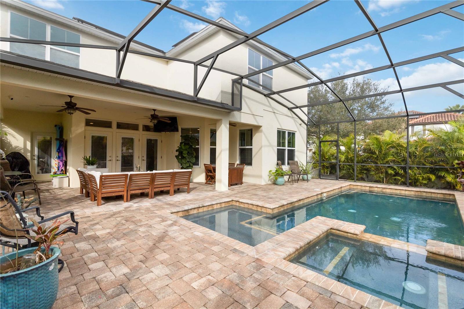 6025 Roseate Spoonbill Dr