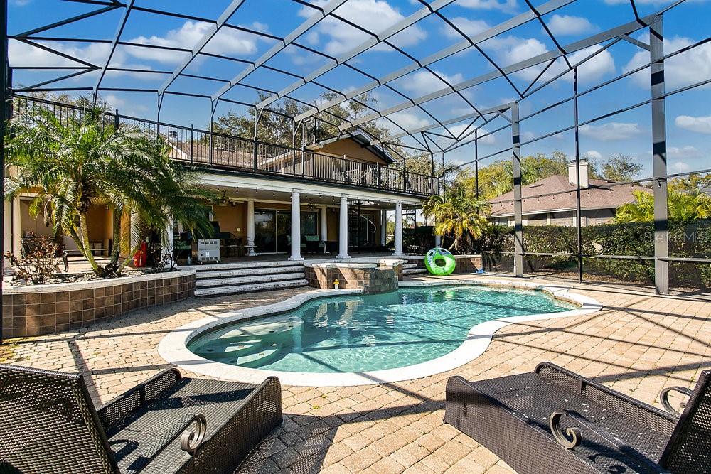 255 Deer Isle Dr