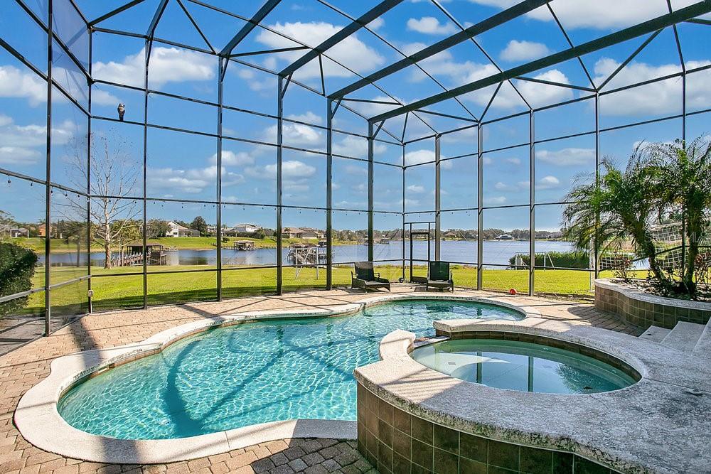 255 Deer Isle Dr