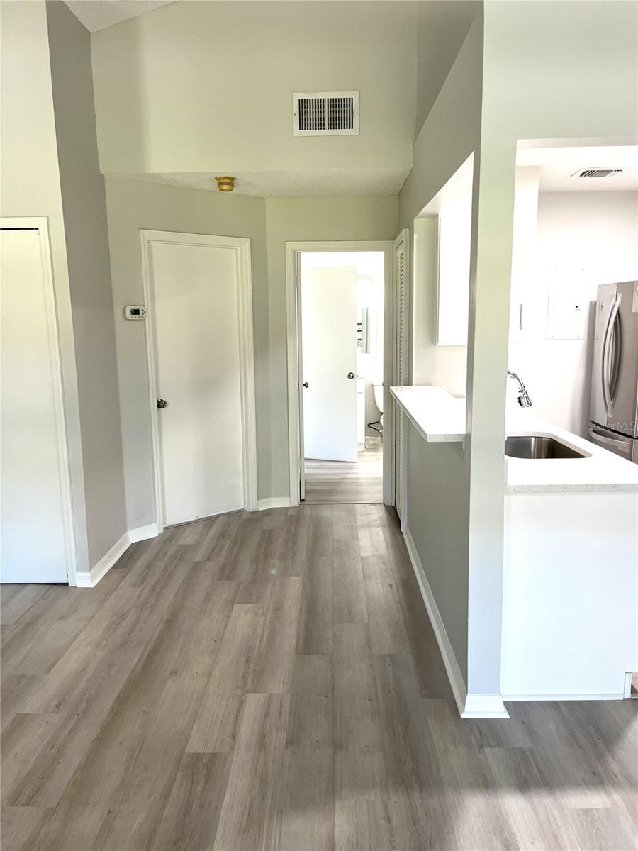 549 Sun Ridge Pl #208