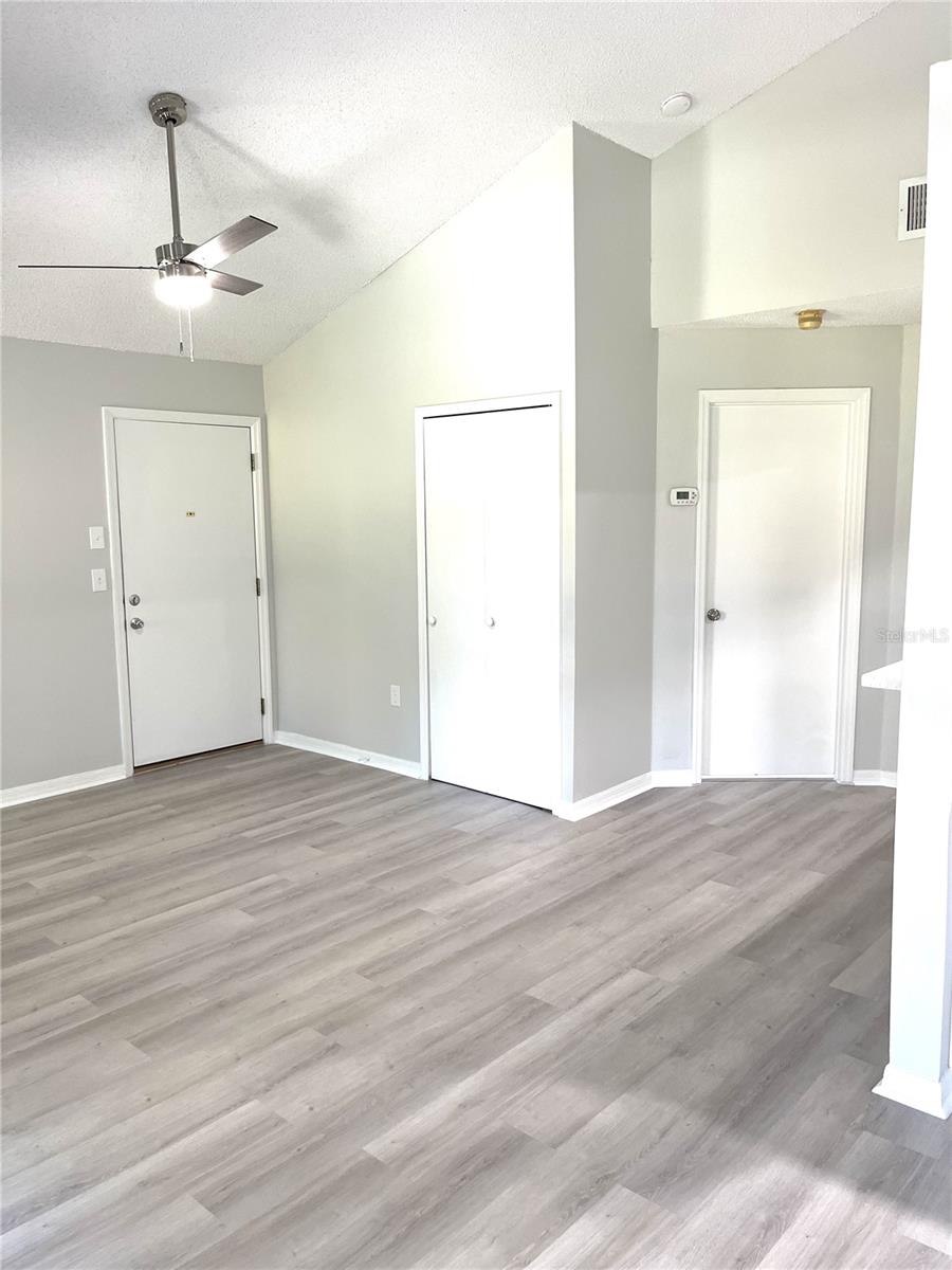 549 Sun Ridge Pl #208