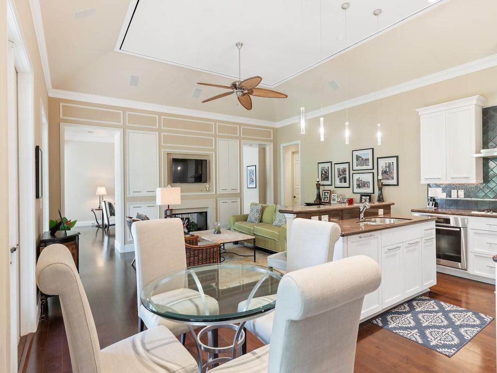 1516 W Camino Del Rio