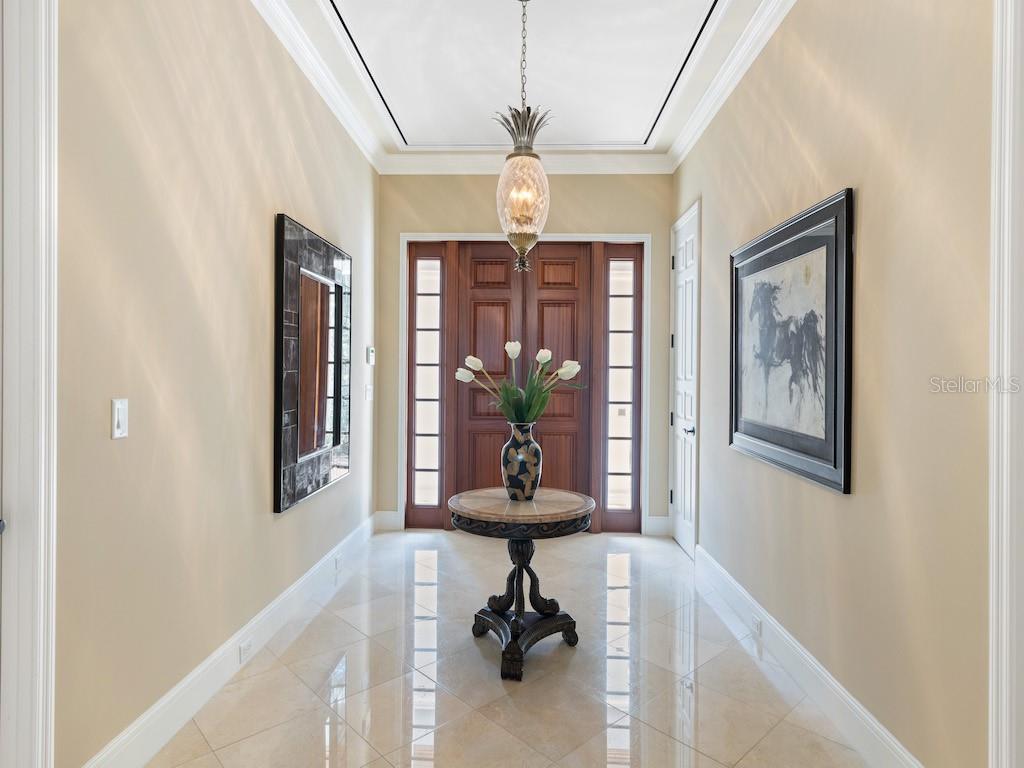 1516 W Camino Del Rio