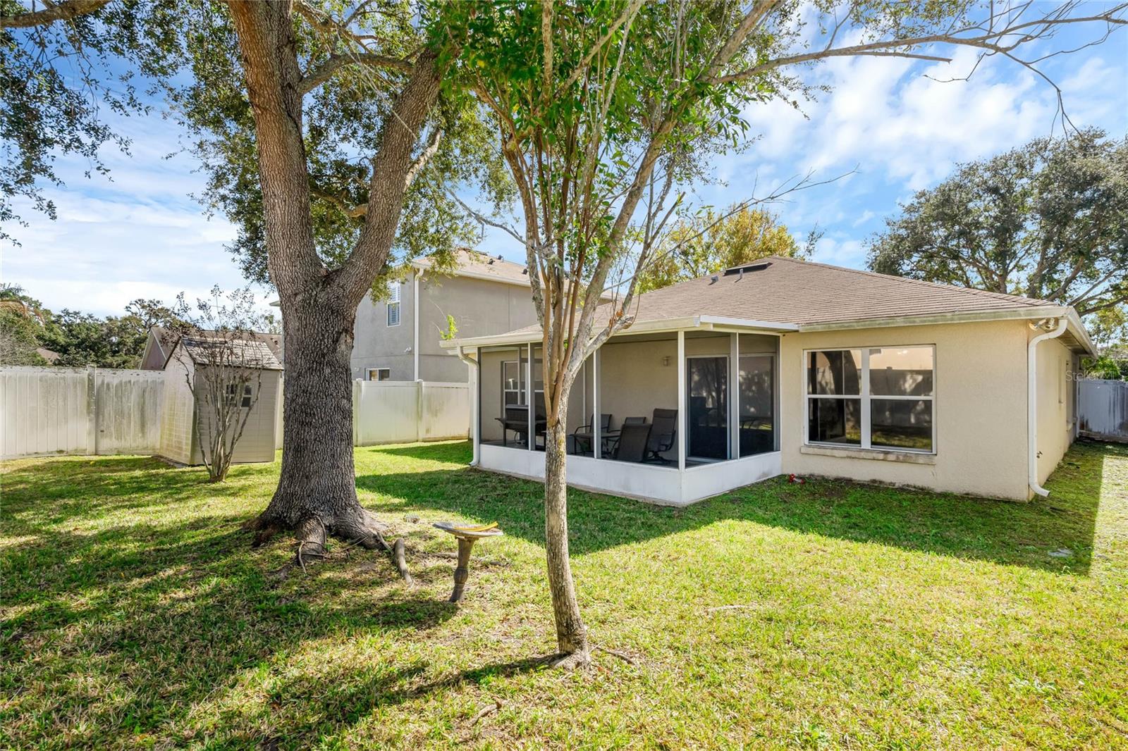 350 Willowbay Ridge St