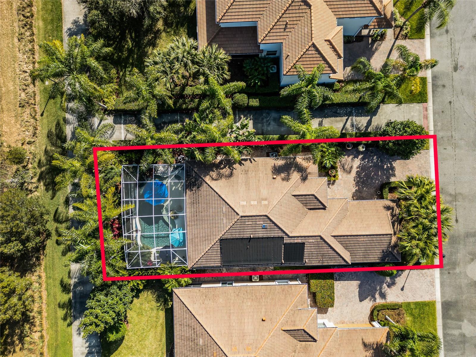 11800 Zelkova Ln