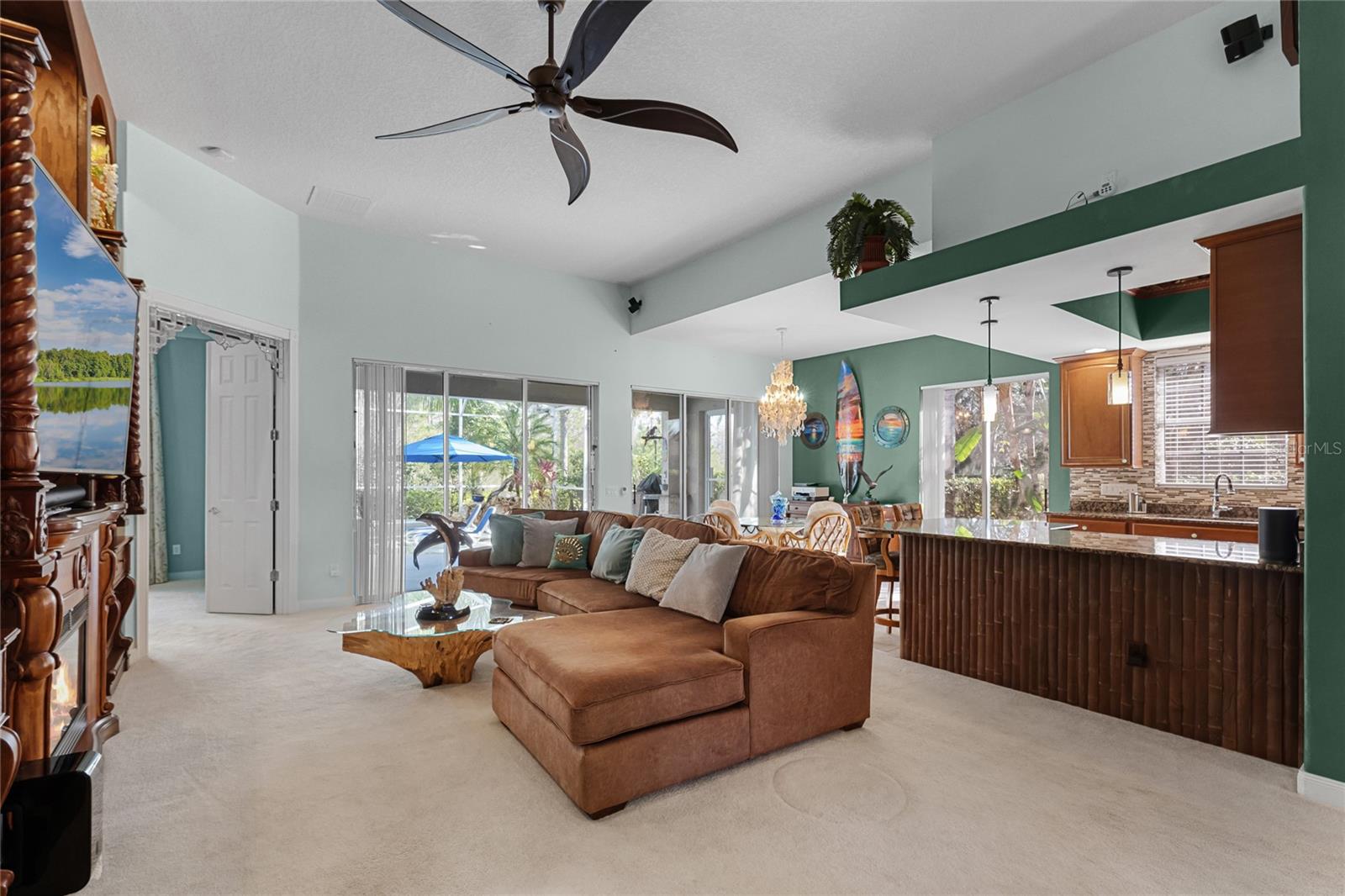 11800 Zelkova Ln