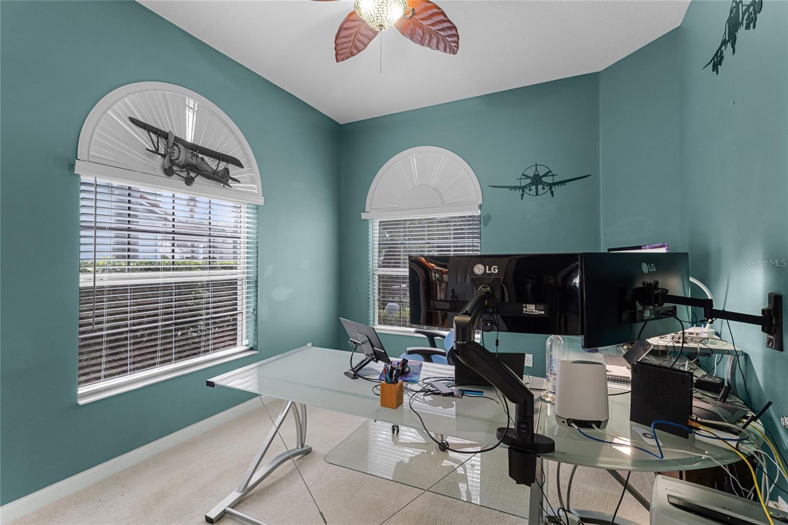 11800 Zelkova Ln
