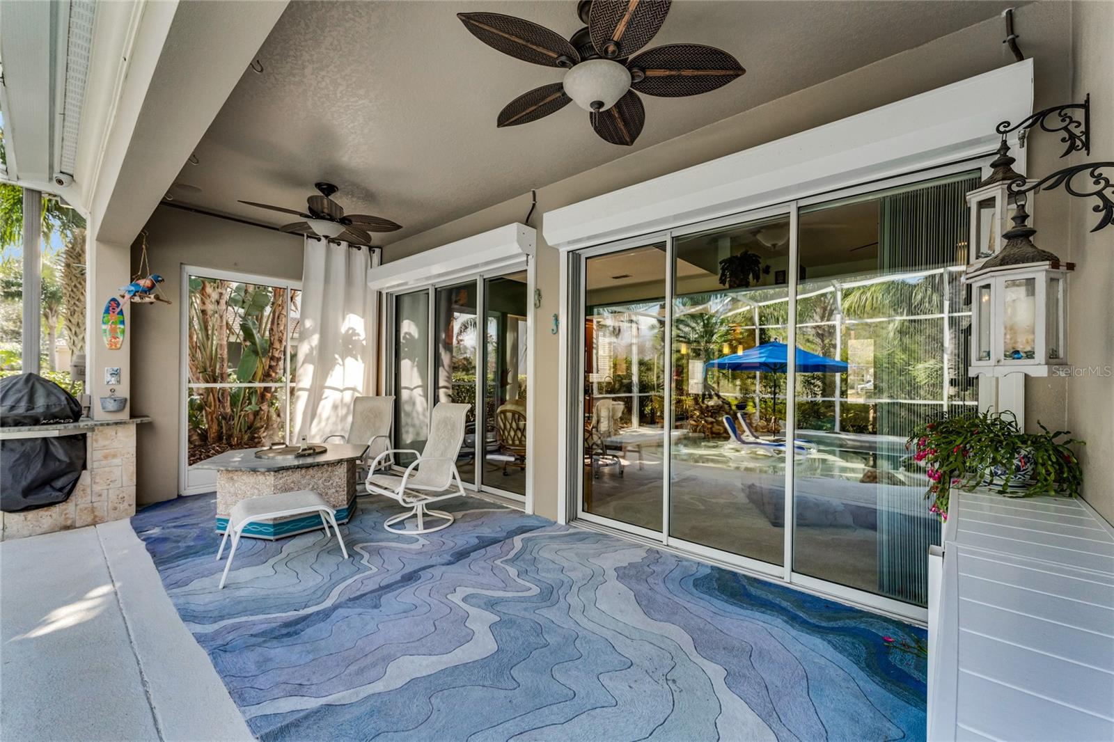 11800 Zelkova Ln